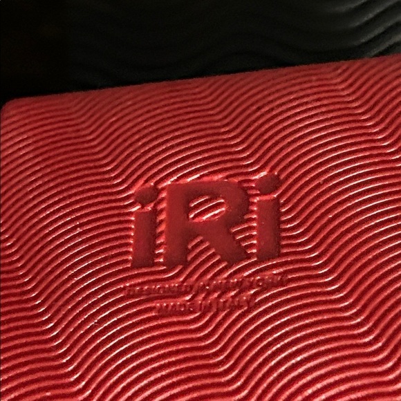 IRI Unisex black/red neoprene sneaker SZ 38 - Picture 6 of 9